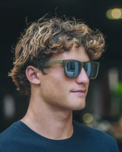 Hurley Sunglasses*Layback Eco Polarized Wayfarer Sunglasses